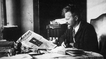 Lev Davídovich Bronstein (Trotsky) era
