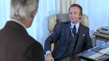 Gianni Lunadei interpretando a “Arteche”