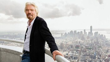 Richard Branson es conocido por su marca Virgin, con más de 360 empresas que forman Virgin Group