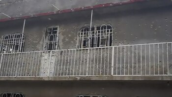 A su paso los sicarios