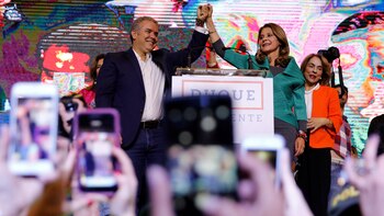 Duque se impuso sobre Petro