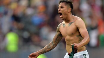 Carlos Salcedo festejó al término