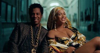 La canción, llamada “Apeshit”, forma