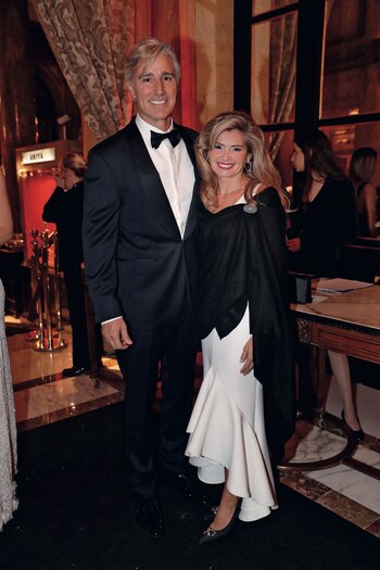 Marcelo Figueiras –presidente de Laboratorios Richmond– y María Laura Leguizamón.