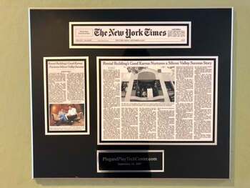 En el pequeño hall de