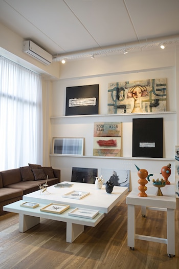 Obras de Adrián Lirman +