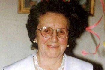 Elsie Devine, una de las