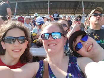 Sef Scott, a la derecha,