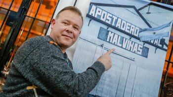 El cartel icónico del Apostadero