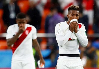Francia superó 1-0 a Perú