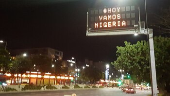 #HoyVamosNigeria en plena Avenida 9