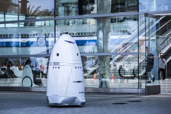 Un robot encargado de seguridad fue