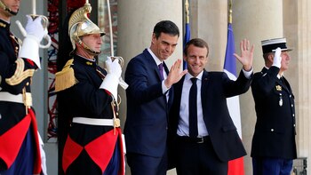 Emmanuel Macron recibió a Pedro