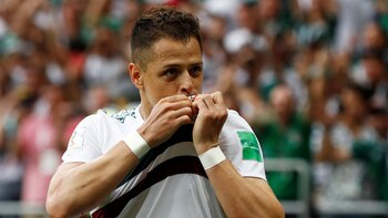 Chicharito debutó en la red