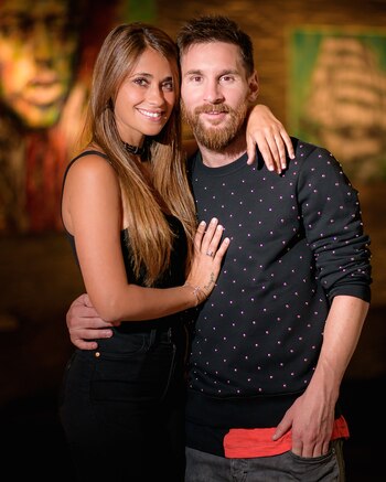 Antonela Roccuzzo y Leo Messi,