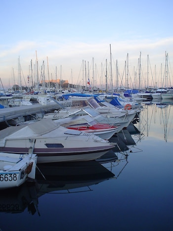 El atardecer de Antibes propone