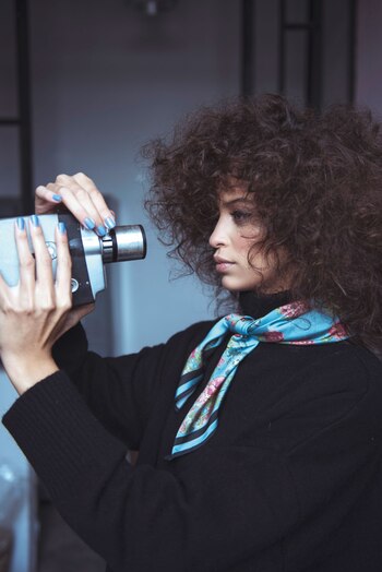 Suéter con cuello alto ($