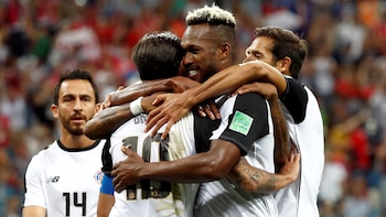 La mala actuación de Costa Rica en el Mundial hizo que la federación no le renueve a Ramírez, por lo que el de Casilda sería uno de sus posibles reemplazantes (Foto: REUTERS)