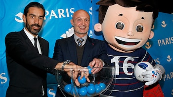 Pires en los sorteos de la Eurocopa que organizó Francia en 2016 (Getty)