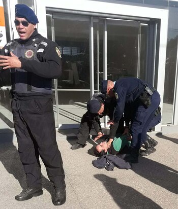 Uno de los detenidos durante la agresión al gobernador de Córdoba