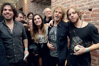 ¡Grande, pa! Junto a sus