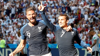 Antoine Griezmann festeja la apertura