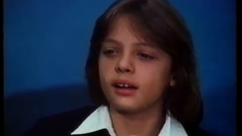 En su primer largometraje, Luis Miguel interpreta varias canciones