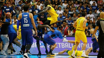 Asutralia sufrió cuatro expulsados y Filipinas nueve (AP)