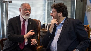 (Martín Rosenzveig)