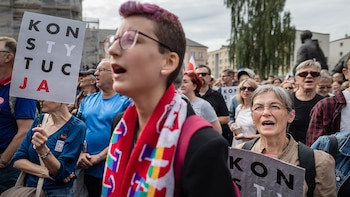 Cientos de manifestantes reclamaron contra