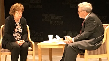 Theodora Klayman, la sobreviviente que fue entrevista por Bill Benson, la última semana en el Museo del Holocausto de Washington DC