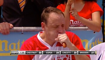 En 10 minutos comió la