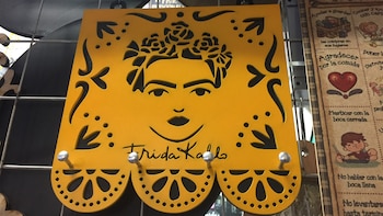 Colgantes para llaves con la imagen de la pintora.