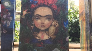 Un a muestra de todos los artículos que explotan la imagen de la pintora.