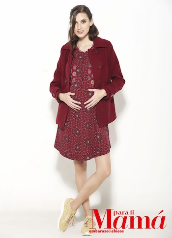 Tapado bordó ($3.100), Kevingston; vestido