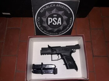 Se secuestraron también 9 pistolas