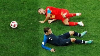 Eden Hazard y Antoine Griezmann durante
