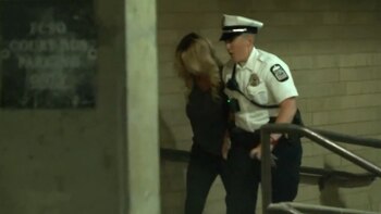 Stormy Daniels fue arrestada la