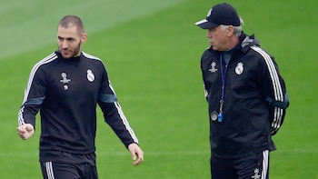 Carlo Ancelotti y Karim Benzema