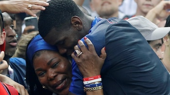 El abrazo entre Paul Pogba