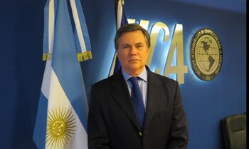 El argentino Manuel Otero preside
