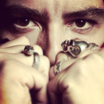 El artista español tiene 25