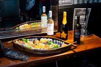 Fly Sushi y Bodegas Bianchi