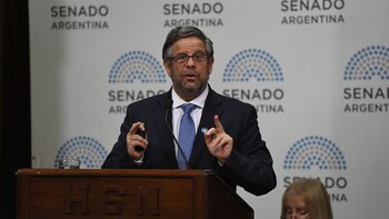 El ministro Adolfo Rubinstein (Juan