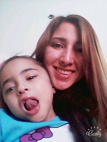 Verónica Carrazco y su hija
