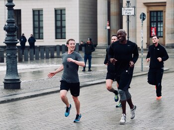 Incluso cuando sale a correr,