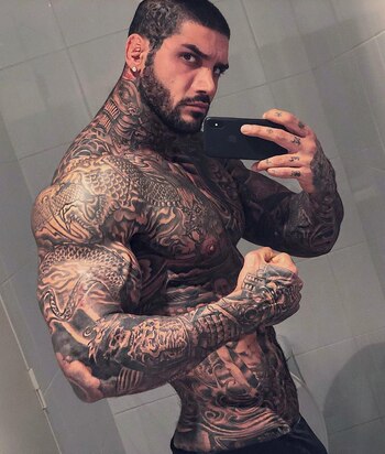 (Instagram: @leon68yaki)