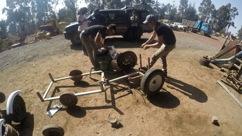 Los vehículos que construyeron