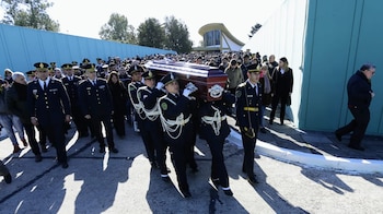 El adiós a la policía