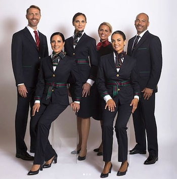 Alitalia renovó su uniforme de